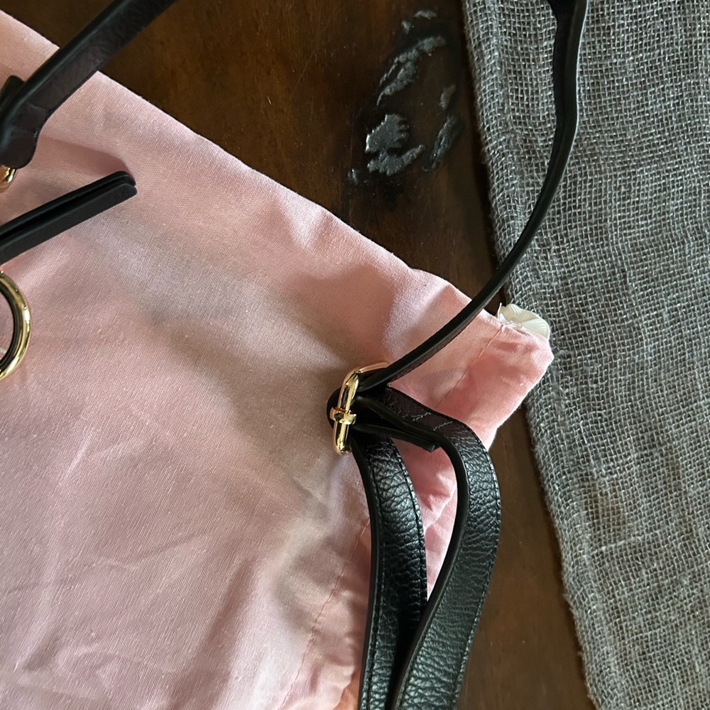 Poppy & Peonies Black Pebbled Leather Crossbody Belt Bag - Picture 11 of 14